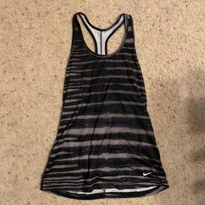 Nike workout top